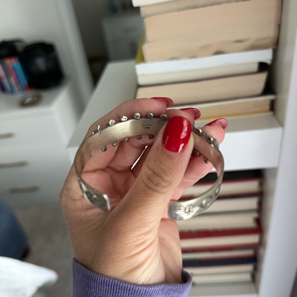 Turquoise Beaded Bracelet - Picture 2 of 2